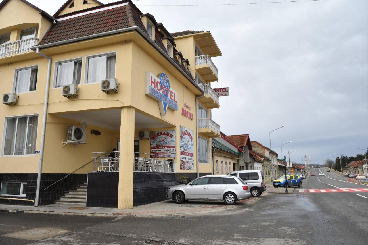 Caransebeş Casa Simescu Iホステル エクステリア 写真